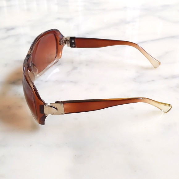 Multi Shades of Brown Sunglasses. - Picture 2 of 3